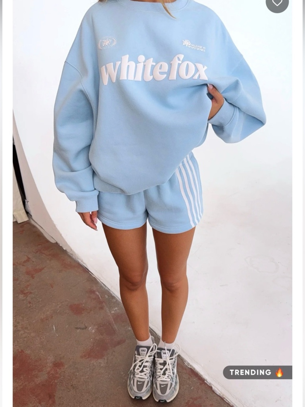 White Fox Release 15 Janie Blue Logo Sweatshirt for Teens -NWT - Picture 2 of 3